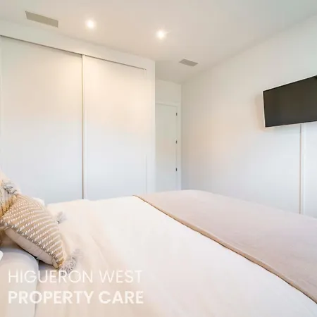 Apartment Higueron West Collection - The Sunset Balcony By Hwpc